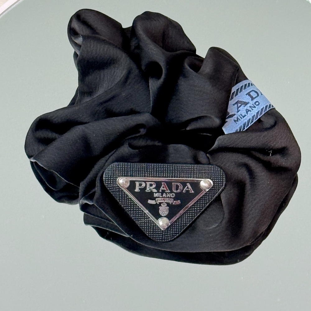 Fashion Black Hair Scrunchie